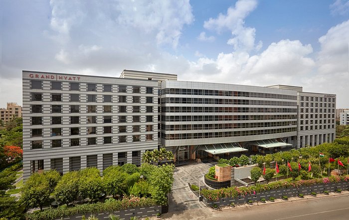 Hotel Grand Hyatt near Mumbai Airport